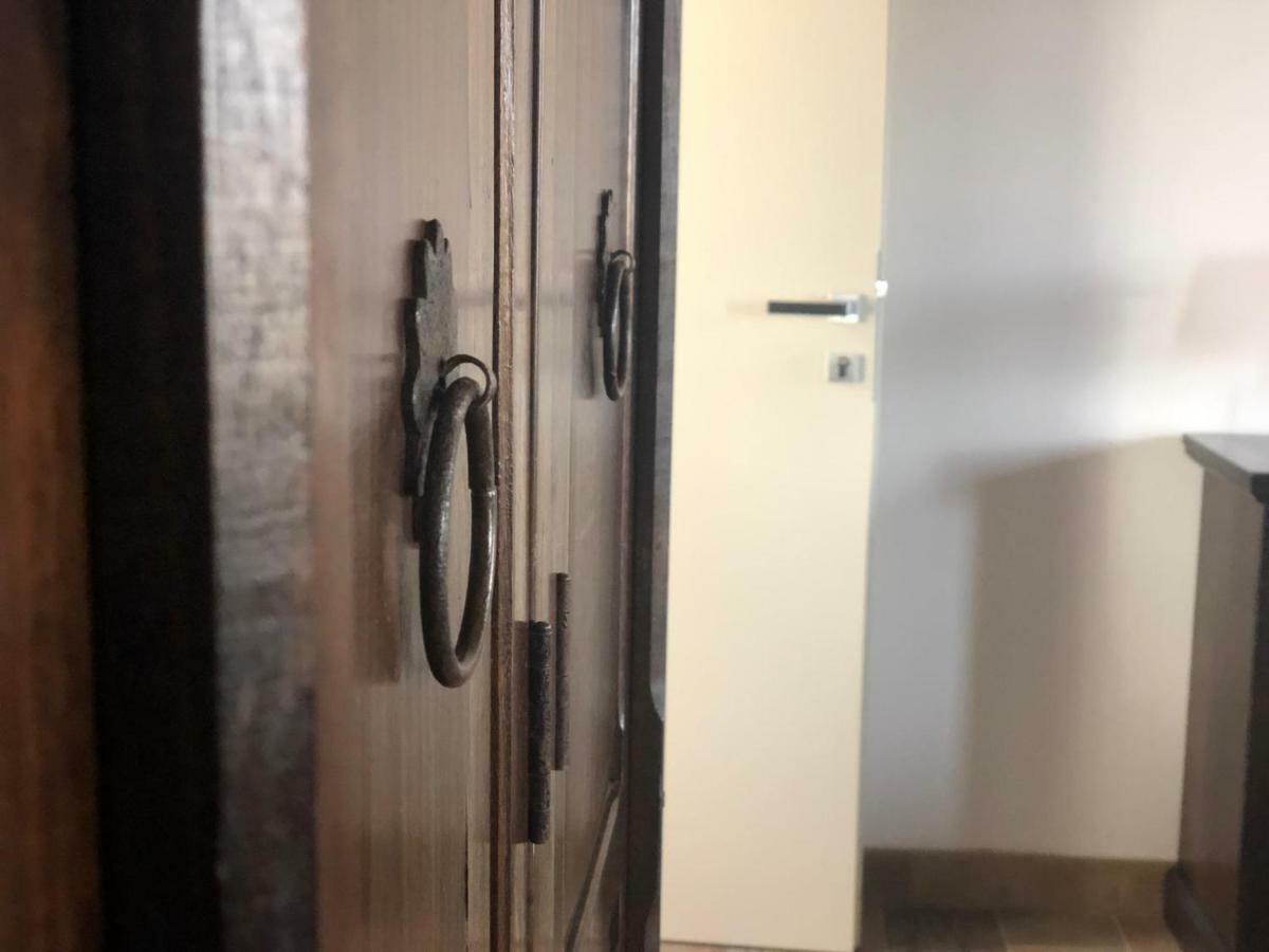 B&B Casa Santa Lucia Манерба-дель-Гарда Экстерьер фото